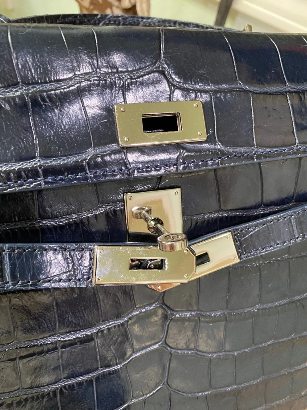 Top handle leather bag